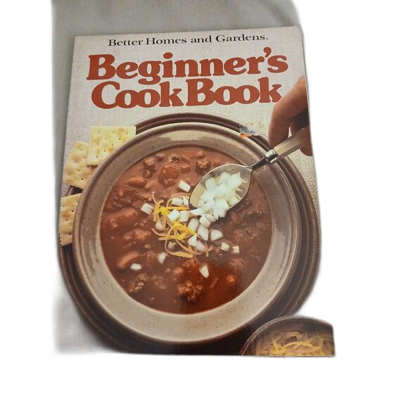 Better Homes Gardens Beginner's Cook Book paperback vintage 1984 cooking - Picture 3 of 3